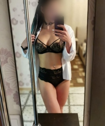 🔥 У меня есть опыт и все необходимые навыки, чтобы насытить твои самые сокровенные желания.
💋 Я могу быть нежной и ласковой, а также дикий и страстным любовницей. Обладательница упругой груди и изящной фигуры, я готова показать тебе нашиемную сторону удовольствия.
💫 У меня есть индивидуальный подход к каждому клиенту, и я готова сделать все возможное, чтобы ты почувствовал себя особенным. Я заботлива и внимательна, ты сможешь полностью расслабиться со мной.
📸 Приходи и убедись сам, что мои фото - настоящие, а красота моя подлинная. Постоянные клиенты твердят, что со мной время идет невероятно быстро.
🌃 Живу в Москве, недалеко от центра. Если хочешь провести незабываемое время, набери меня и я буду ждать тебя готовая окутать тебя страстью и удовлетворить все твои желания. 💫 6468, 30 лет